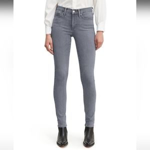 Levi's High Rise Skinny Jean in Grey Wash
